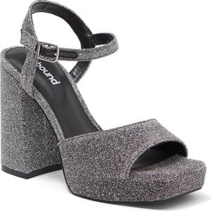 Abound Lucia silver/black ladies platform sandal size 7.5